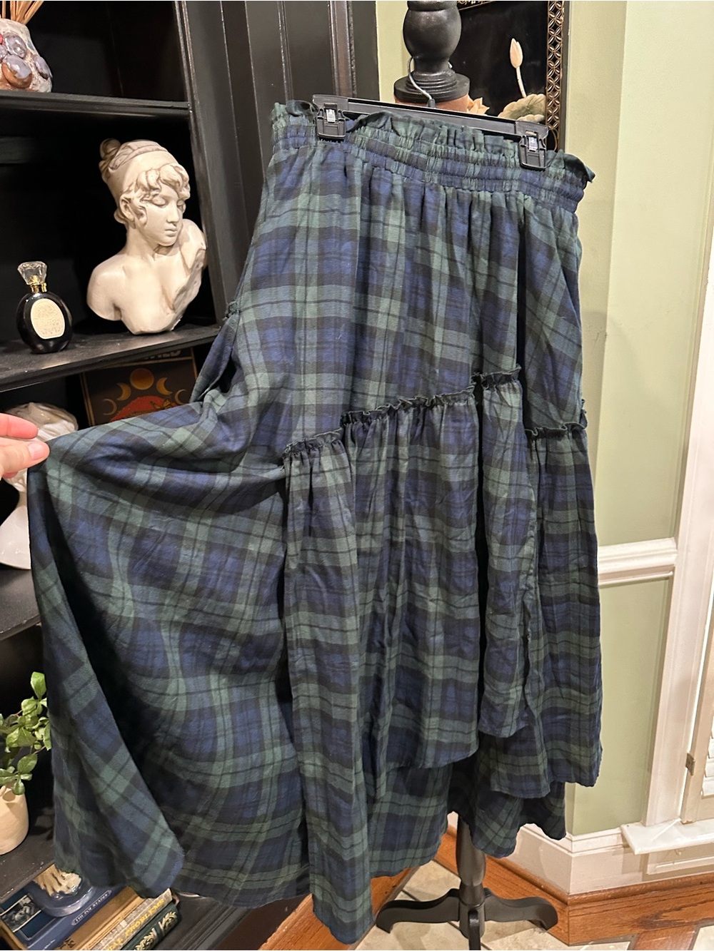 Scarlet Darkness Renaissance Plaid Maxi Skirt – Asymmetrical Hem – Size Small - Picture 6 of 9